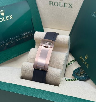 Rolex Daytona Cosmograph Daytona New 2023 Pink Sundust Dial 18k Rose Gold Case Ceramic Bezel Oysterflex