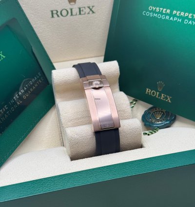 Rolex Daytona Cosmograph Daytona New 2023 Pink Sundust Dial 18k Rose Gold Case Ceramic Bezel Oysterflex