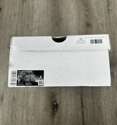 Air Jordan 4 Retro White Thunder Pre-owned
