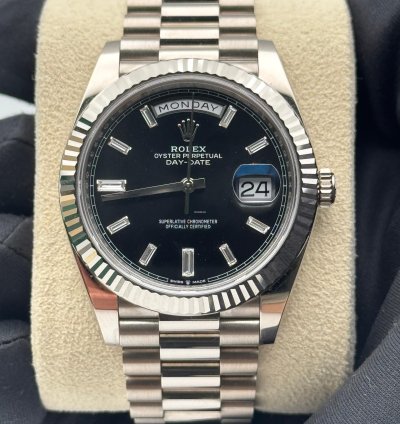 Rolex Day-date 40 Black Diamond Set Dial White Gold