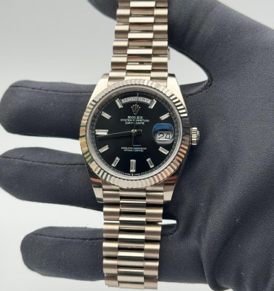 Rolex Day-date 40 Black Diamond Set Dial White Gold
