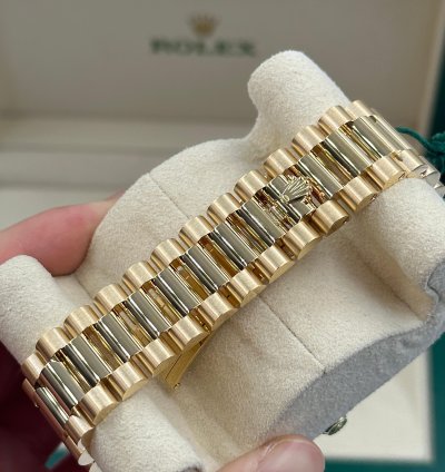 Rolex Day-date 40 Black Index