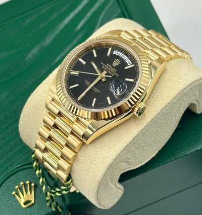 Rolex Day-date 40 Black Index