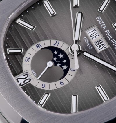 Patek Philippe Nautilus 5726 Box Papers 2018