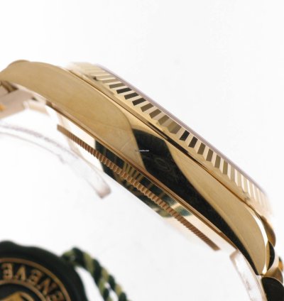 Rolex Day-date 40 Black Index Dial 228238