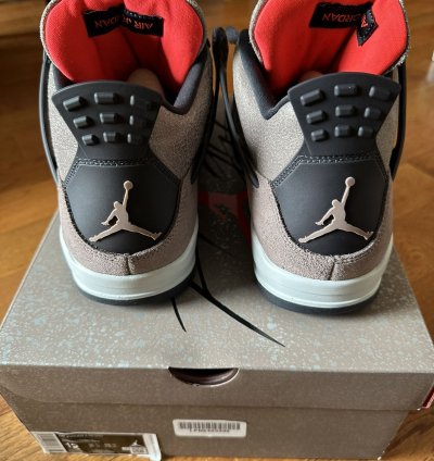 Air Jordan 4 Taupe Haze