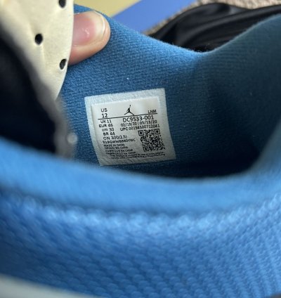 Air Jordan 4 Union La