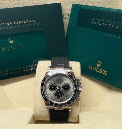 Rolex Daytona Cosmograph Daytona New 2025 White Gold Silver Dial Ghost 126519ln