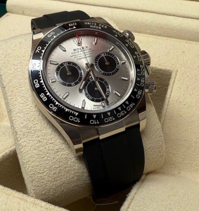 Rolex Daytona Cosmograph Daytona New 2025 White Gold Silver Dial Ghost 126519ln