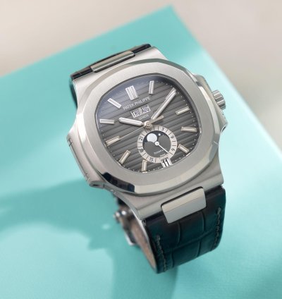 Patek Philippe Nautilus 5726a Tiffany Signed Annual Calendar Full Collectors Set