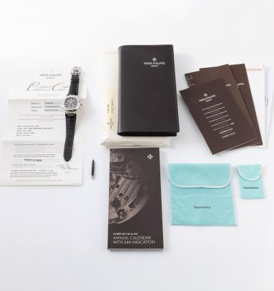 Patek Philippe Nautilus 5726a Tiffany Signed Annual Calendar Full Collectors Set