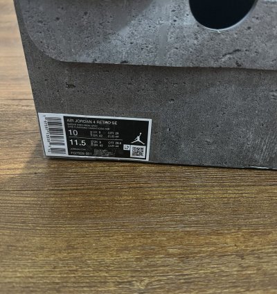 Air Jordan 4 Wet Cement