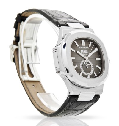 Patek Philippe Nautilus 5726a-001 - Box Papers - 24-month Warranty - 2018