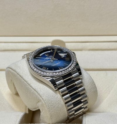 Rolex Day-date 40 Blue Ombr 228349rbr