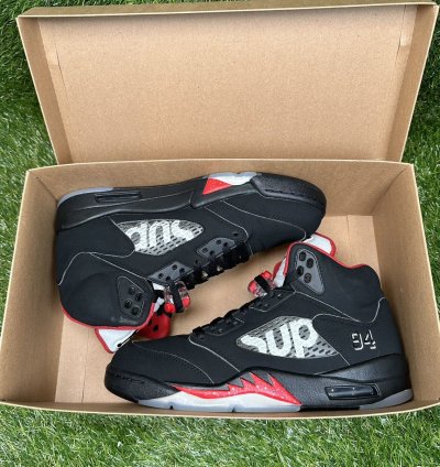 Air Jordan 5 Black Supreme
