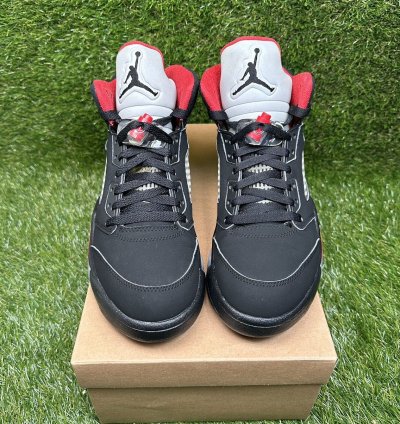 Air Jordan 5 Black Supreme