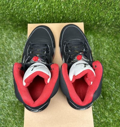 Air Jordan 5 Black Supreme