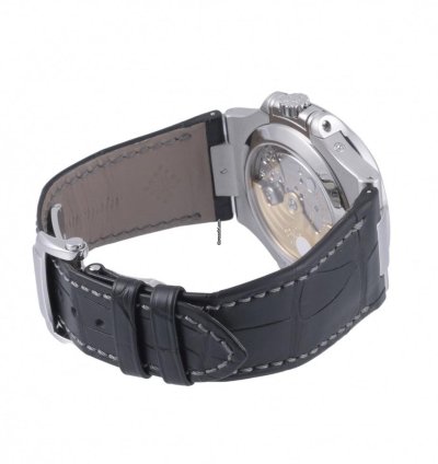 Patek Philippe Nautilus 5726a-001 Automatic Steel Good