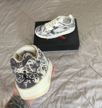Air Jordan 5 Expression Sz 12w 10 5m