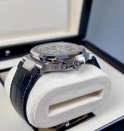 Patek Philippe Nautilus 5726a-001 Full Set 2018 De Top