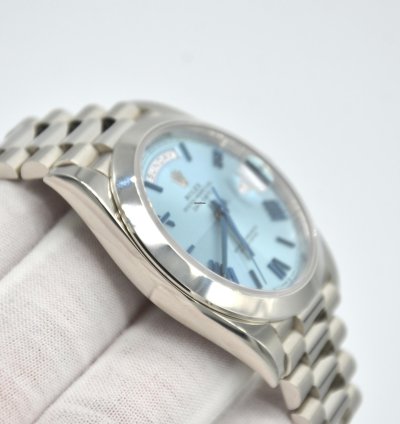 Rolex Day-date 40 Blue Roman Dial