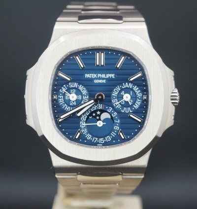 Patek Philippe Nautilus 5740 1g-001