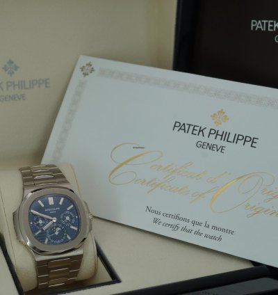 Patek Philippe Nautilus 5740 1g-001