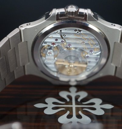 Patek Philippe Nautilus 5740 1g-001