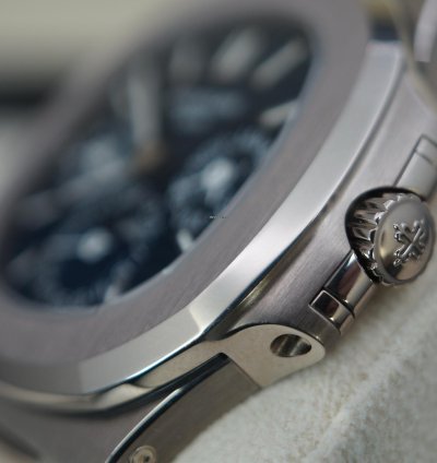 Patek Philippe Nautilus 5740 1g-001