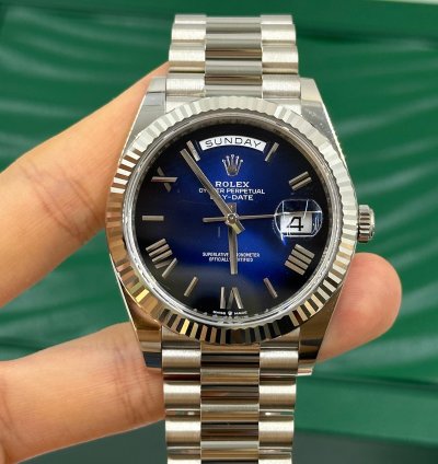 Rolex Day-date 40 Blue Roman Ombr Blue