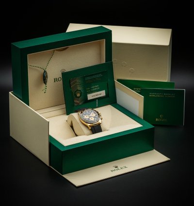 Rolex Daytona Cosmograph Daytona Paul Newman Yellow Gold Black Dial 116518ln Complete Set