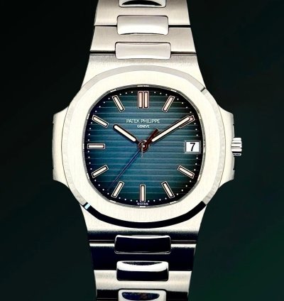 Patek Philippe Nautilus 5800 1a-001