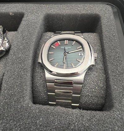 Patek Philippe Nautilus 5800 Archive Papers Excellent Condition