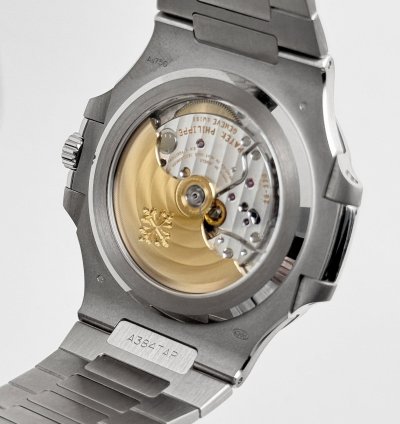 Patek Philippe Nautilus 5811 1g-001 White Gold Blue Dial 2022