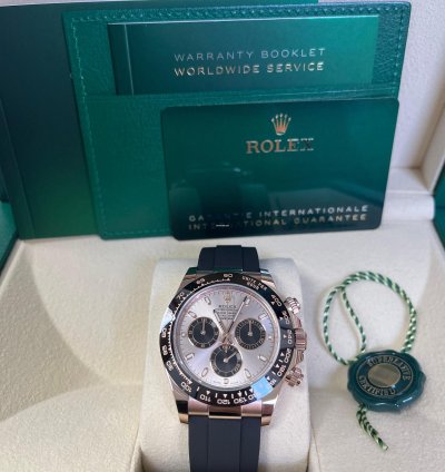Rolex Daytona Cosmograph Daytona Rose Gold Dial Black Subdials Oysterflex 116515ln