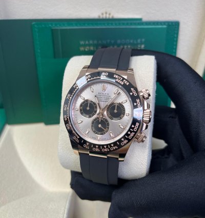 Rolex Daytona Cosmograph Daytona Rose Gold Dial Black Subdials Oysterflex 116515ln