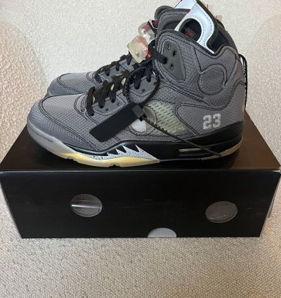 Air Jordan 5 Off-white
