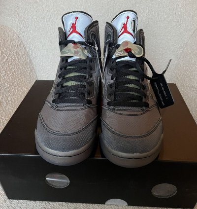 Air Jordan 5 Off-white