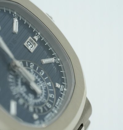 Patek Philippe Nautilus 5976 1g-001