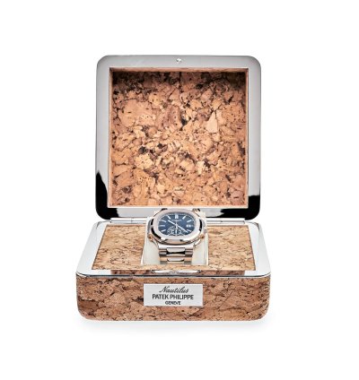 Patek Philippe Nautilus 5976 1g-001 40th Anniversary Chronograph White Gold Blue Diamond Dial Limited Edition 2017