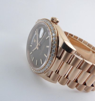 Rolex Day-date 40 Choco Dial Everrose Diamond Bezel
