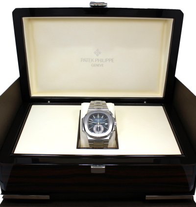 Patek Philippe Nautilus 5980 1a 40mm Blue Dial Chronograph Watch