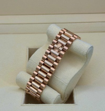 Rolex Day-date 40 Choco Roman