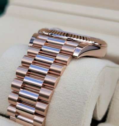 Rolex Day-date 40 Chocolate 2024 Neu Everose Full Set