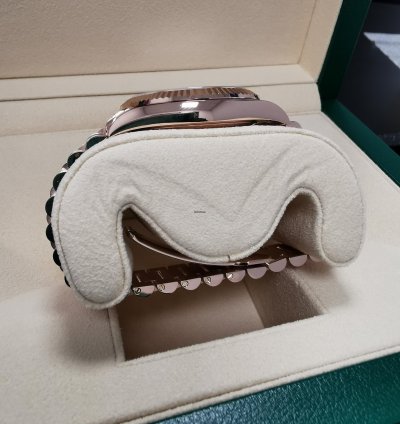 Rolex Day-date 40 Chocolate Baguette
