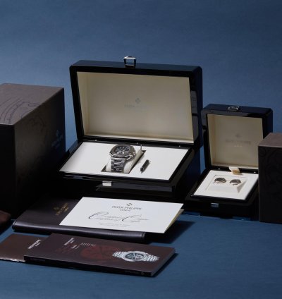 Patek Philippe Nautilus 5980 1a-001 - Box Papers - With Patek Cufflinks - 2008