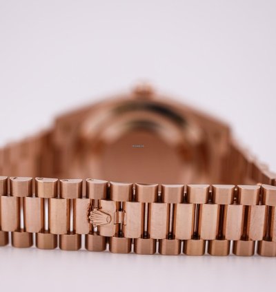 Rolex Day-date 40 Chocolate Baguette 2021 Full Set