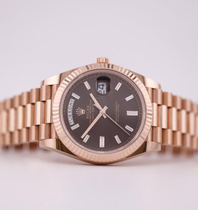 Rolex Day-date 40 Chocolate Baguette 2021 Full Set