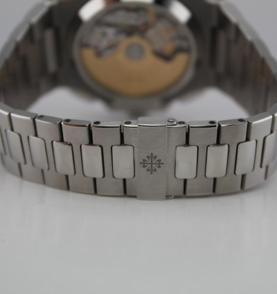 Patek Philippe Nautilus 5980 1a-001 2012 Full Set
