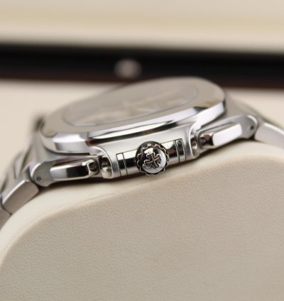 Patek Philippe Nautilus 5980 1a-001 2012 Full Set